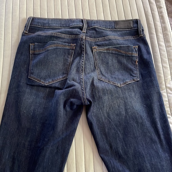 Express Jeans. - Picture 2 of 5